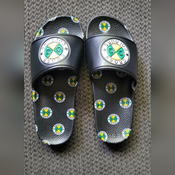 NEW! Cross Colours Circle Logo Mens Circle Logo Black Open Toe Slip On Slides Sa - Picture 1 of 9